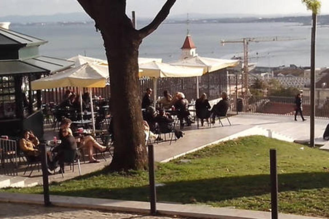Central room Lisboa Exterior foto